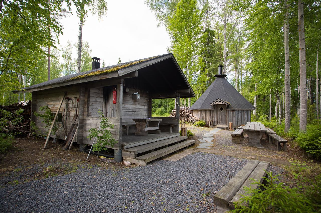 Hotel Kuus-Hukkala Harkala  Exteriér fotografie
